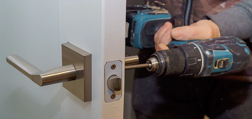 Broken Door Handle Lock Repair in Santa Barbara, California